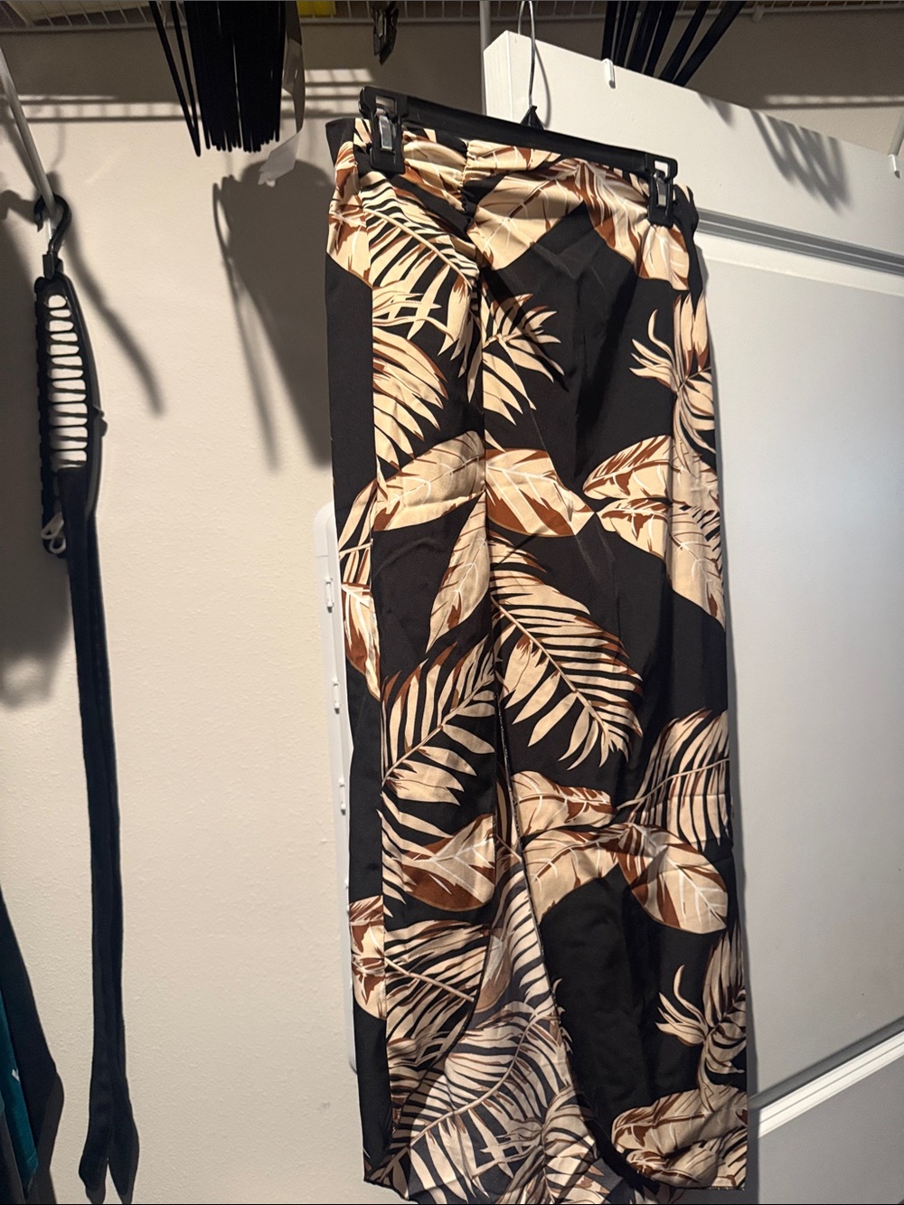 NWOT Tropical Black Palazzo skirt with Beige Leaf Print